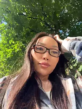 trytomakememoam webcam