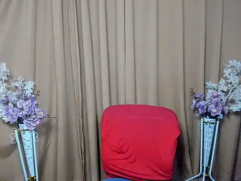 模特: AshantTsiBigCock