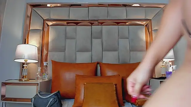 ValentinaBreats webcam