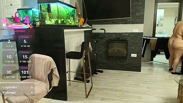 Layla- webcam