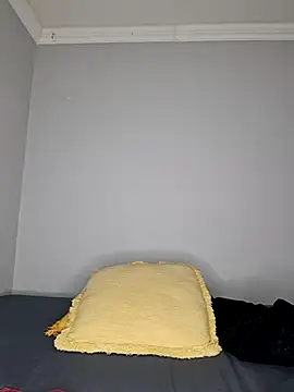 CertifiedhottieXOXO webcam