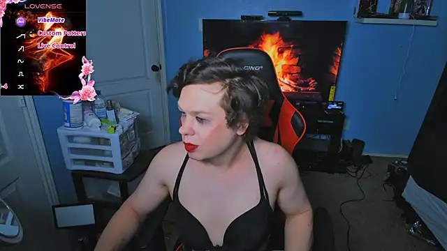 CuteDollVanessa webcam