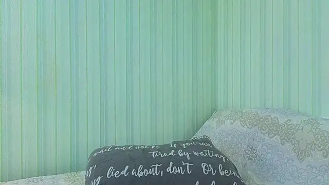 _Lily_ webcam