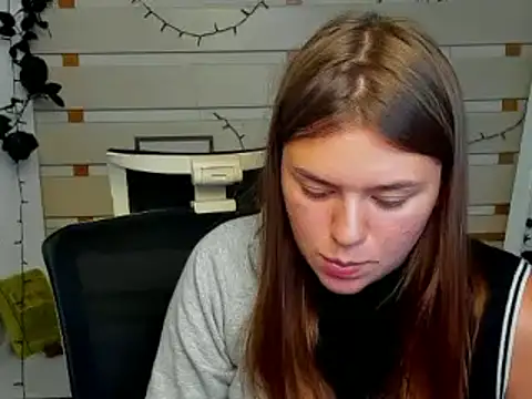 Josephine_Kiss webcam