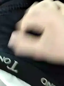 mami414100 webcam