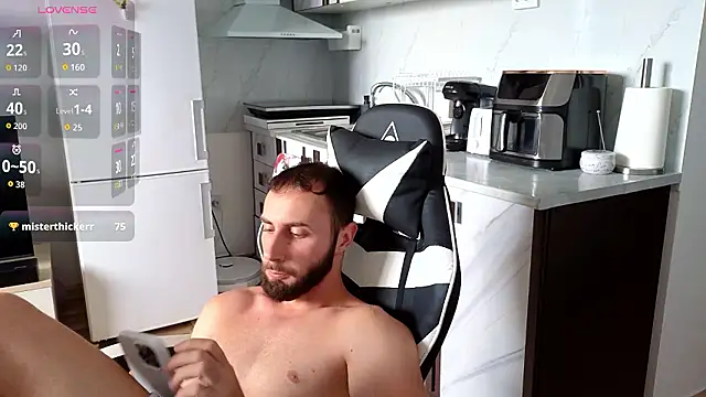 RyanStorm_ webcam