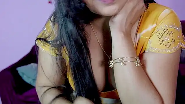 sexyhoney27 webcam