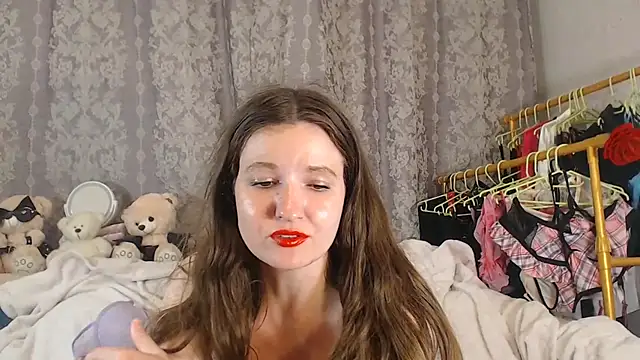 ChloeBrooklyn Live Web Cam Show