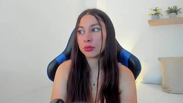 bella_99_ webcam