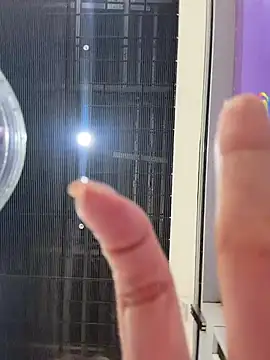 trytomakememoam webcam