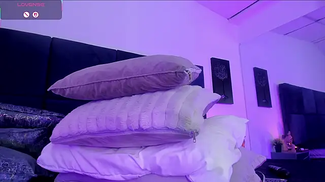 april_jones05 webcam
