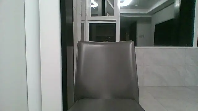 nole_china7 (Ask my age) - talk / fun / cum