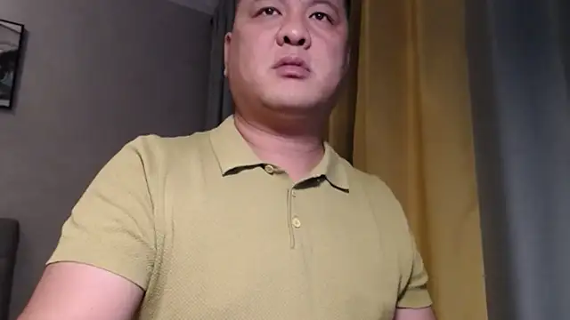 zhang1118 Live Web Cam Show