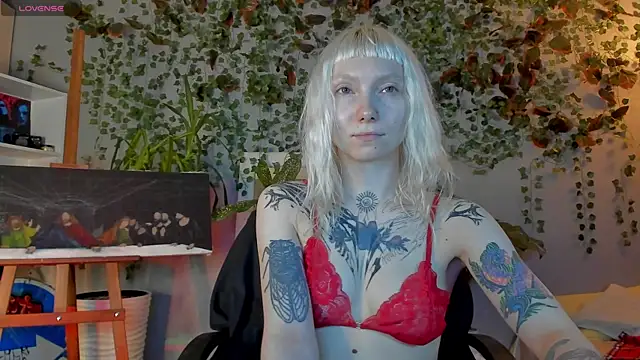 tattoo_art_baby webcam