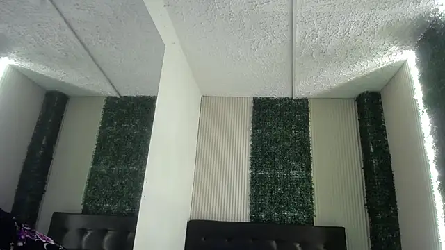 freya_velvet webcam