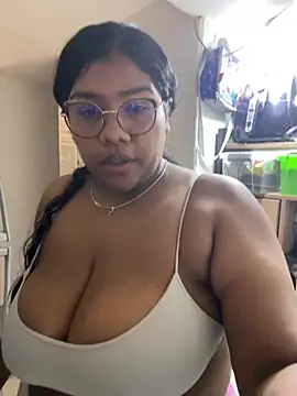 paola091 webcam