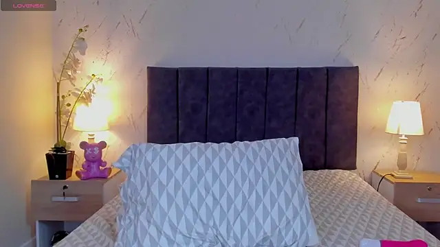 Emilly_Beaumont webcam