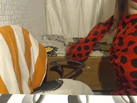 Oh_Maya webcam