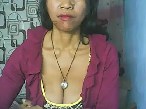 nene_belle - Nene_belle's free webcam - UK Sex Cams