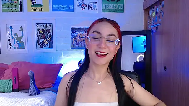Amy66 webcam