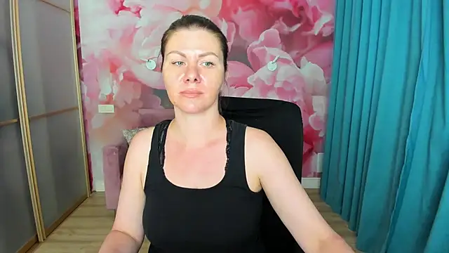 LunaKissesx webcam