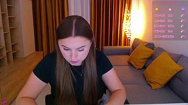 mia_bloomy webcam