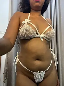 ZELINA_WOOFY webcam