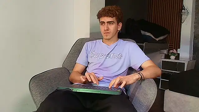Tyler_Mcrey live sex cam