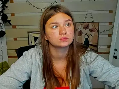 Josephine_Kiss webcam