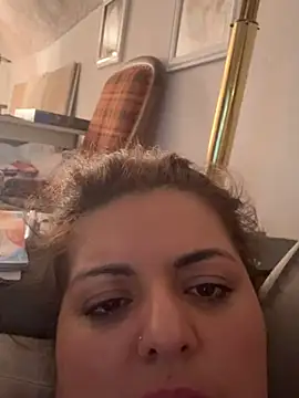 Velvetshadow_48 webcam