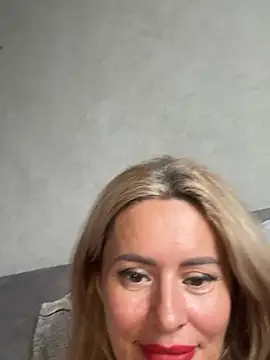 Tania201243