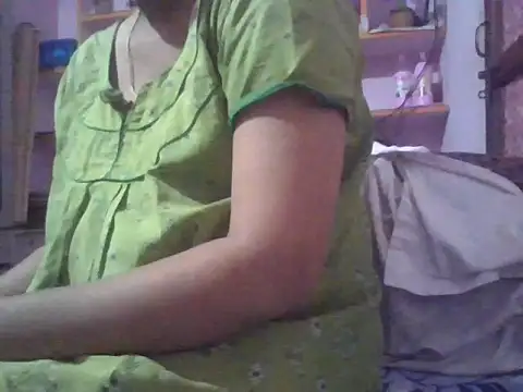 swetha_2001 - Swetha_2001's free webcam - UK Sex Cams
