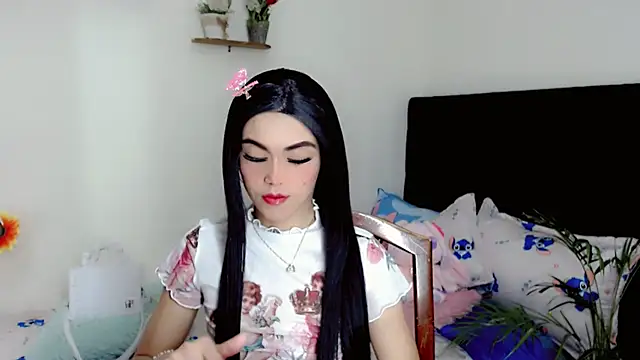 Model: NathalialLooes