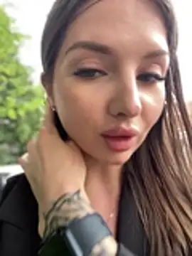KrisMagnoly webcam