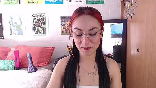 Amy66 webcam