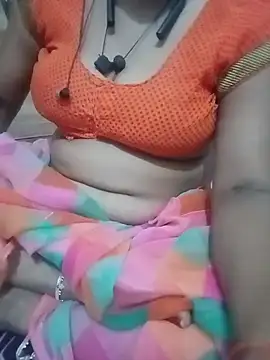 Menka_cut34 webcam