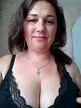Susan8421 webcam