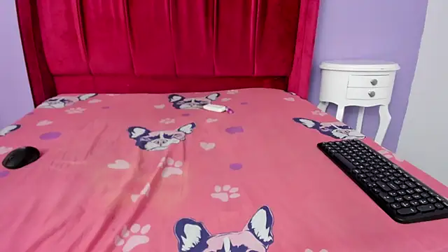 Lulu_Kissx webcam