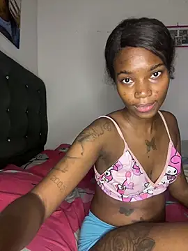 ShakiraThompss18 live sex cam