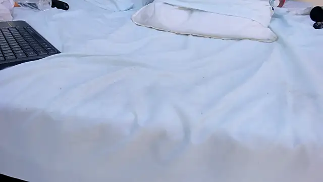 mayaevansmg webcam
