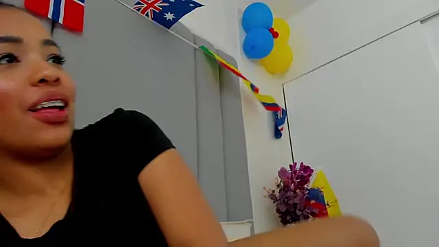 CannelaSmith webcam