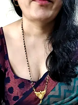 Yazhini-Cam webcam