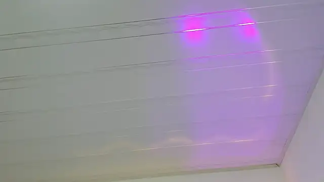 ArohomLester_ webcam