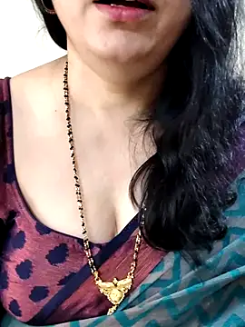 Yazhini-Cam webcam