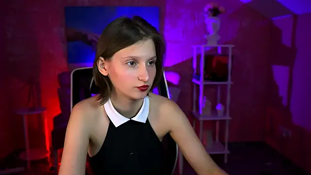 EllaHorton webcam