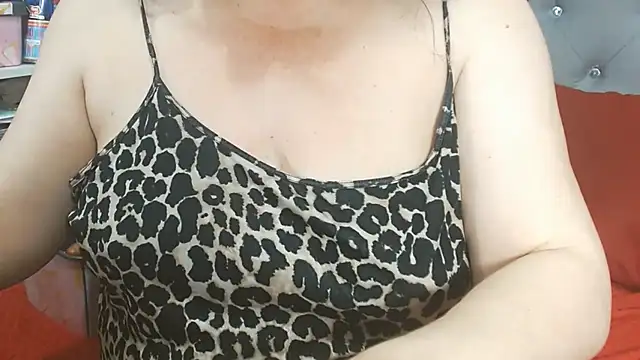 maturepriscila webcam