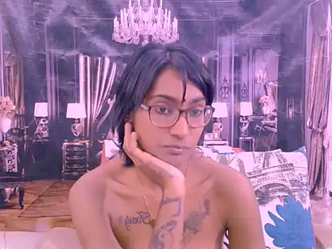 IndianRebel4u2Luv webcam