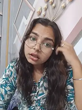 Himani_0122 webcam