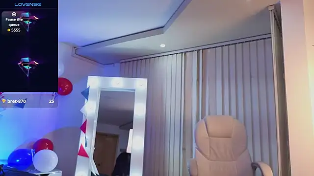 _sharlotte777 webcam