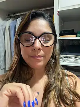 mariiii_morena - Mariiii_morena's free webcam - UK Sex Cams